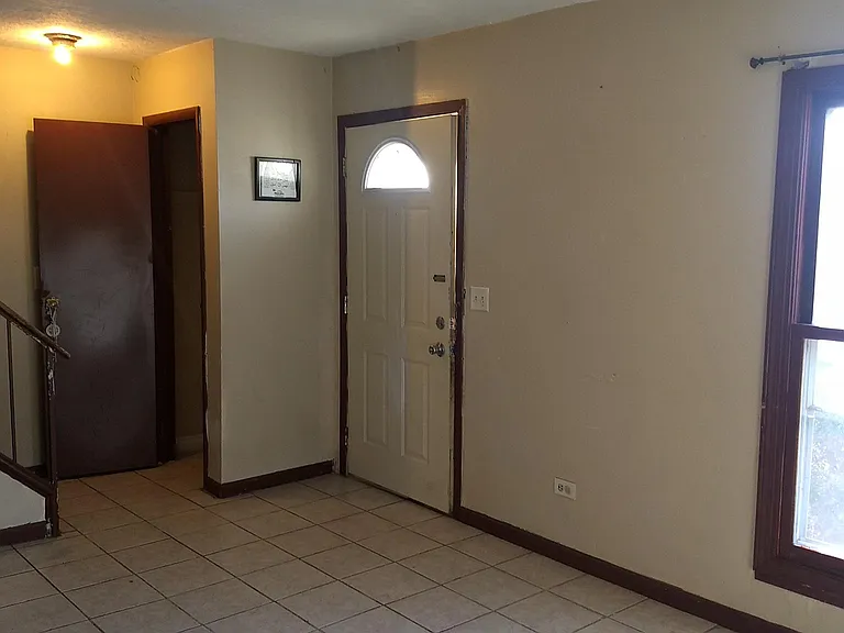 1829 McKool Ave — Photo 2