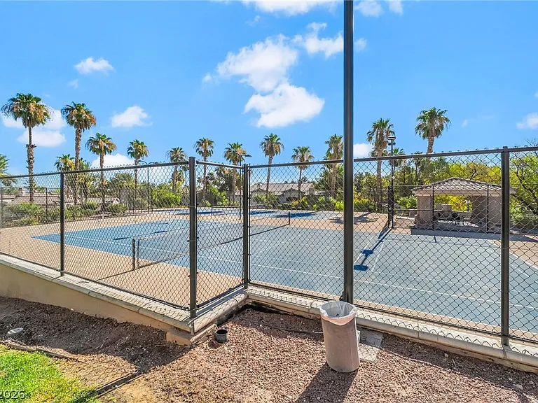 2050 W Warm Springs Rd #2411 — Photo 37