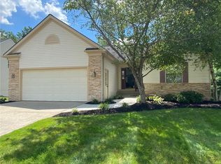 126 Tinkers Trl, Chardon, OH 44024