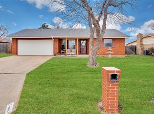 1813 Taft St, Altus, OK 73521