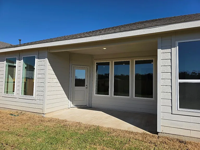 1743 Magnolia Jade Ct — Photo 24