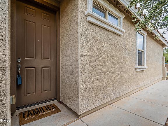 5th image of 21112 E Creekside Dr