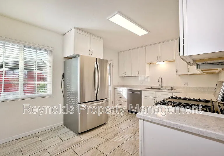 3341 Chamoune Ave — Photo 1