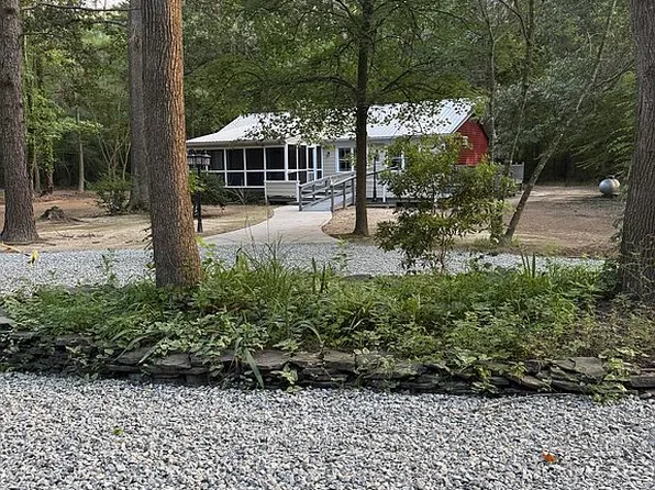 3835 Walt Thomas Rd, Crisfield, MD 21817