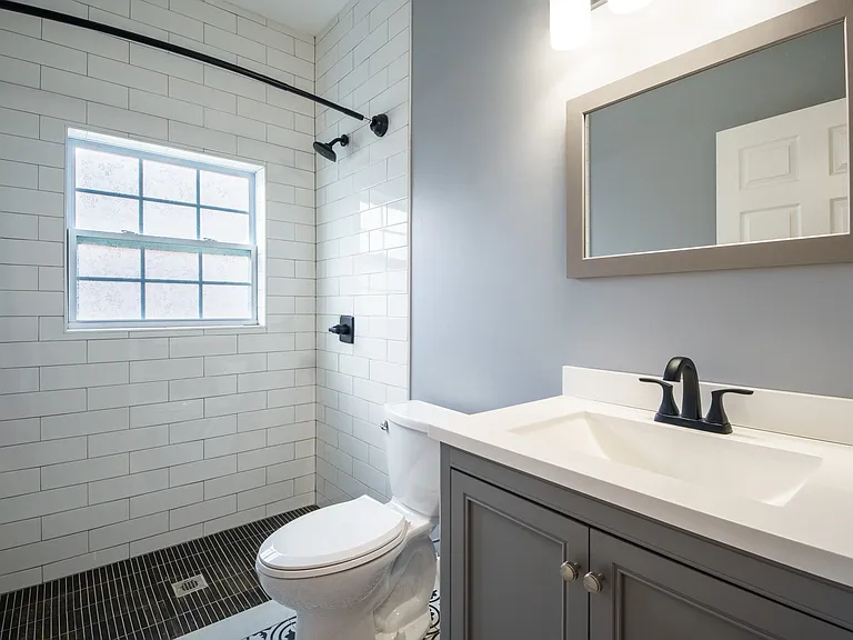 210 Parrotte Ct — Photo 30