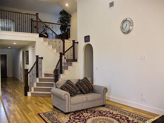 2nd image of 14363 Gatewood Ln