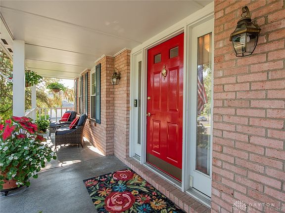 4th image of 6489 Club Ln