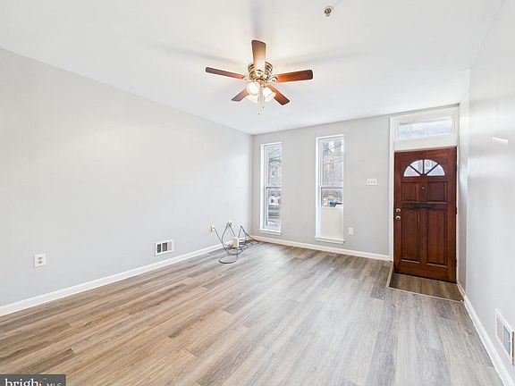 3rd image of 1023 N Fulton Ave