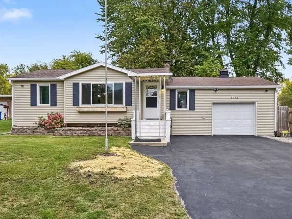 1116 Orchard Rd, Essexville, MI 48732