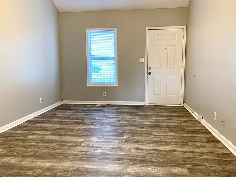 1936 Timberline Cir — Photo 4