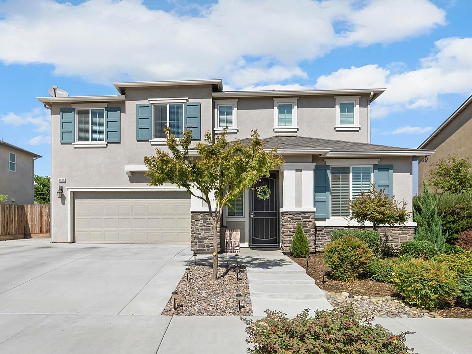 1st image of 4016 E Kaweah Avenue