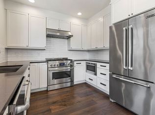 126 SW Grover St, Portland, OR 97239