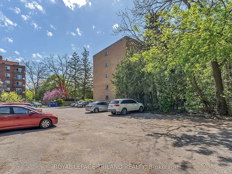 104 Devonshire Ave #101 — Photo 2