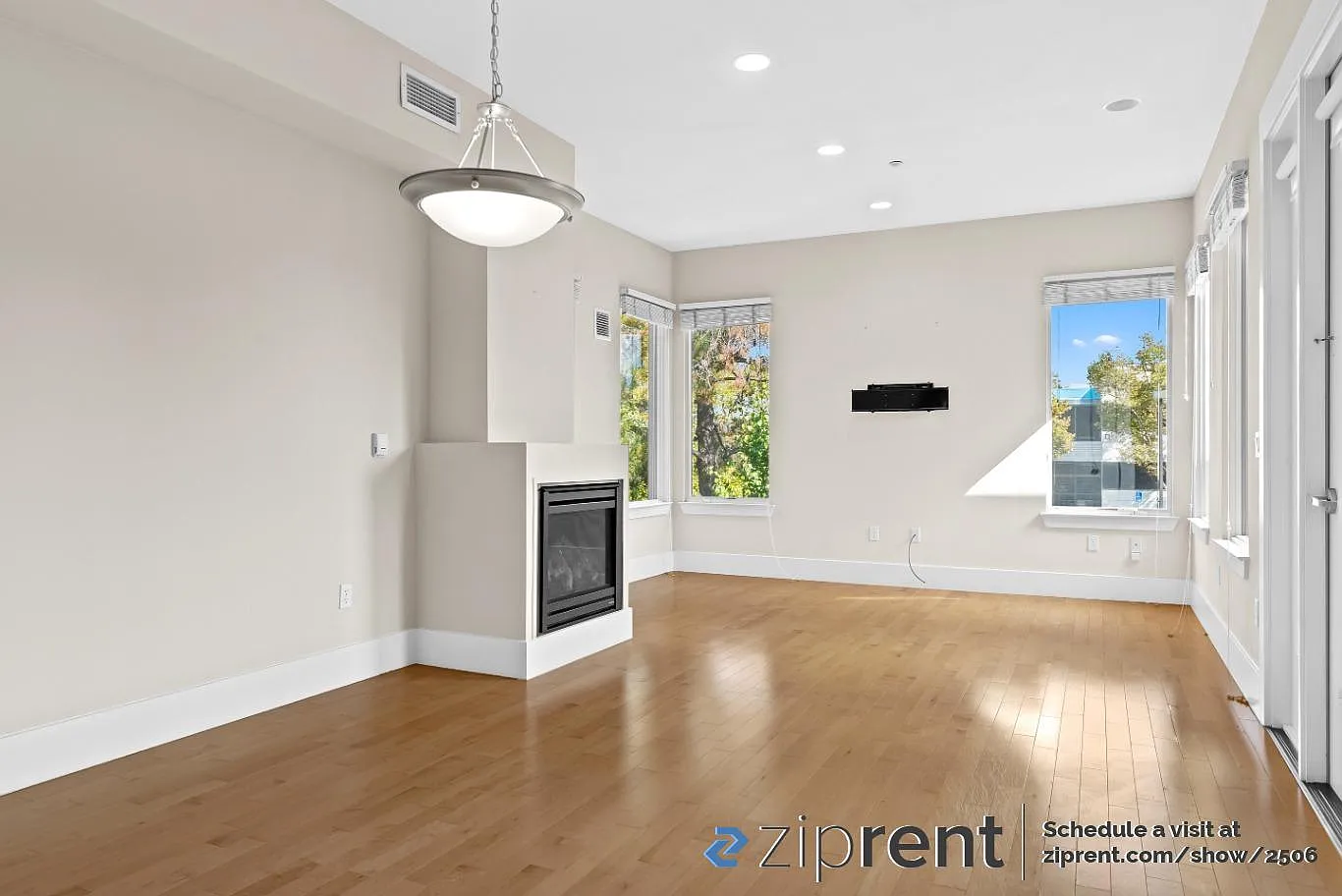 5100 El Camino Real APT 206 photo 1