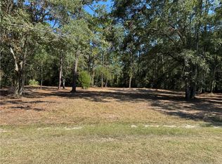 112 Scott Rd, Waynesville, GA 31566