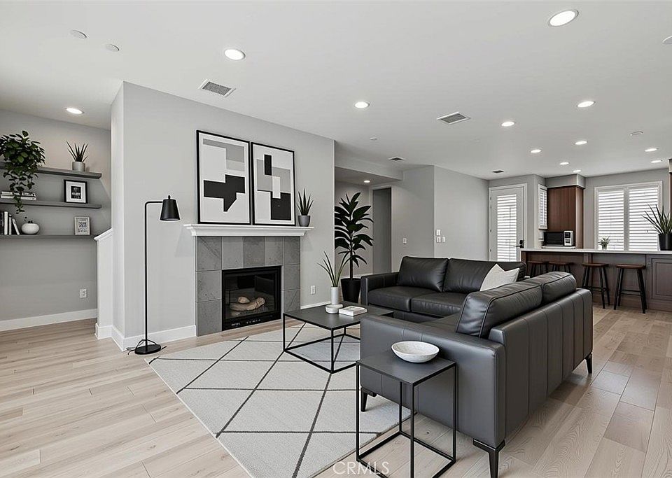 1st image of 10823 Sonoma Ln
