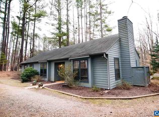 4405 Carriage Hill Dr, Earlysville, VA 22936