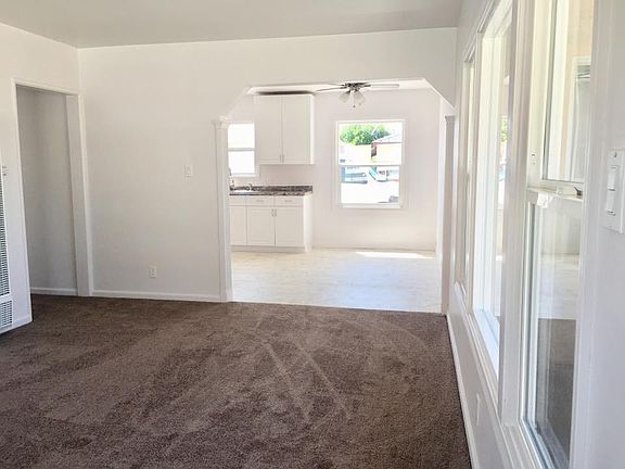 4th image of 311 W Victoria Ave