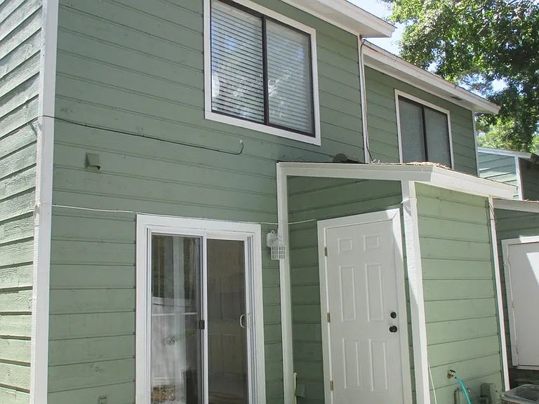 301 S Lipona Rd #28 — Photo 3