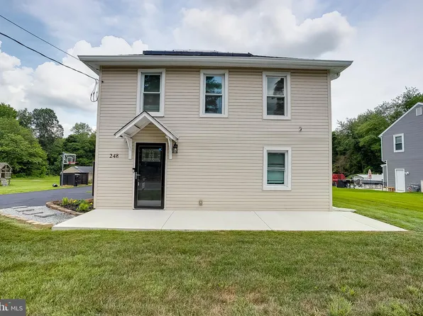 248 Davistown Rd, Blackwood, NJ 08012