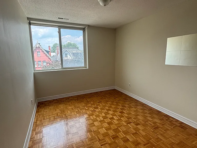 286 Wilbrod St — Photo 26