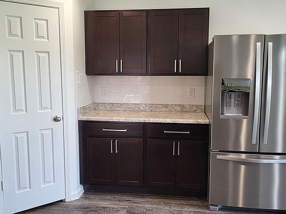 5th image of 4909 Prospector Dr