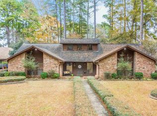 32 Stonegate Dr, Longview, TX 75601