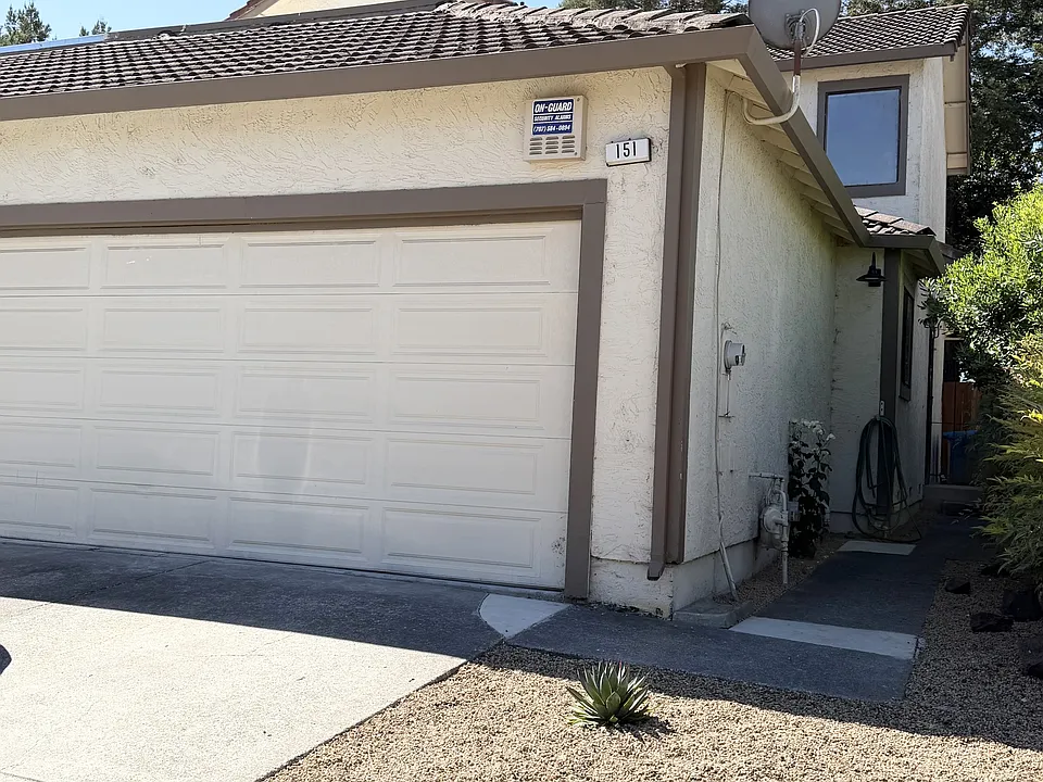 151 Francis Cir