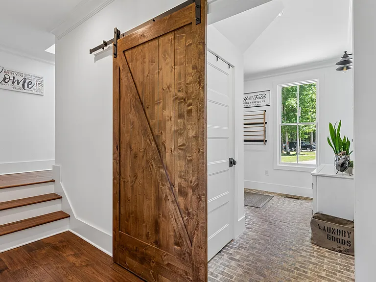 6450 Stewart Rd — Photo 26
