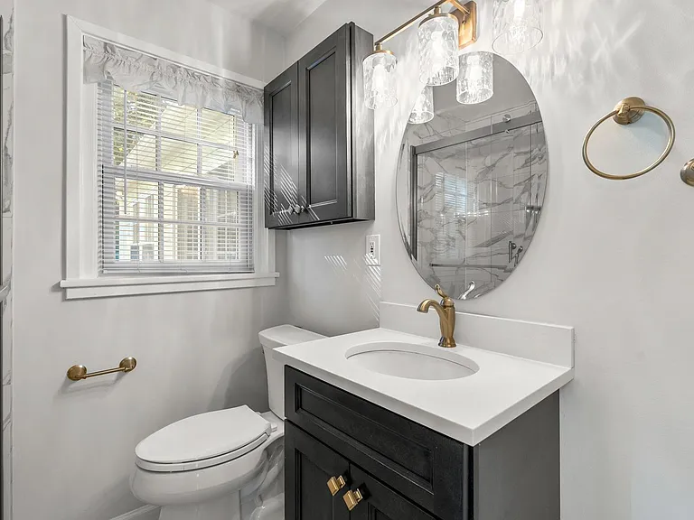 4116 Warner St — Photo 24
