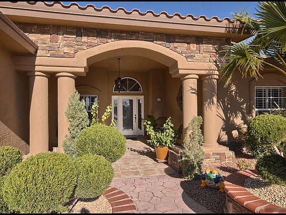 2nd image of 3228 Serendipity Pl
