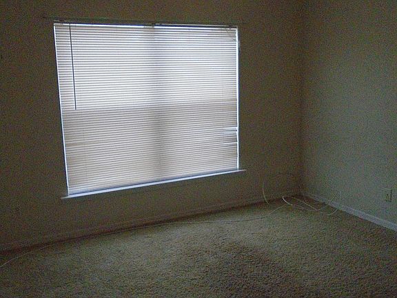 5th image of 994 Elkcam Blvd