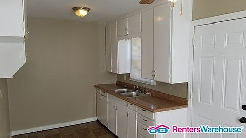 4th image of 5241 S Benton Ave