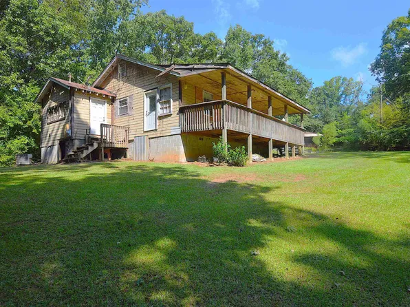 241 County Road 745, Jemison, AL 35085