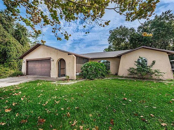 3rd image of 12832 Balsam Ave