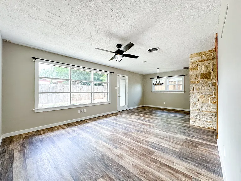2608 Raleigh Ave — Photo 20