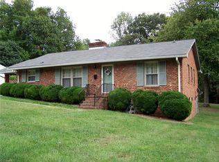 1604 N Holden Rd, Greensboro, NC 27408