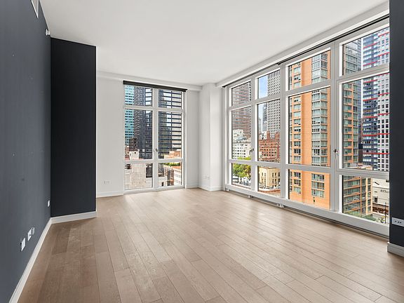 3rd image of 305 E 51st St #10D