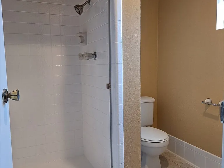 227 N Wabash Ave — Photo 11