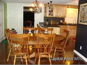 2nd image of 1129 Henkle Dr
