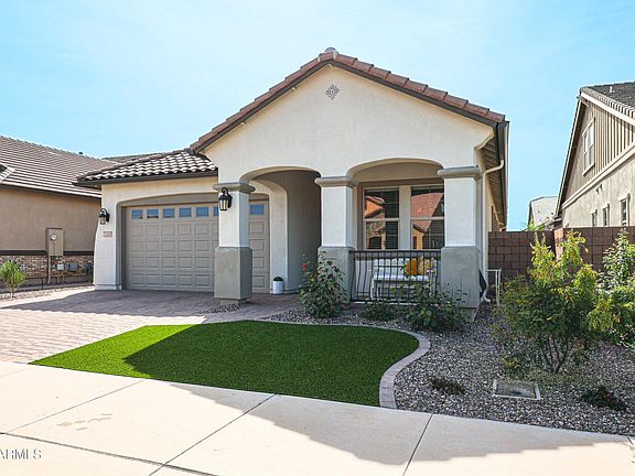 3rd image of 23145 E CARRIAGE Way