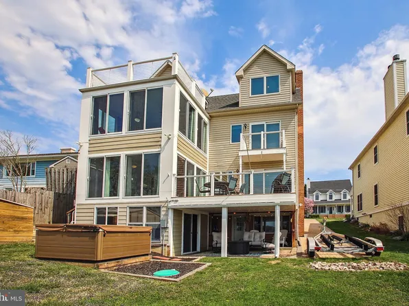 3714 Bay Dr, Edgewater, MD 21037