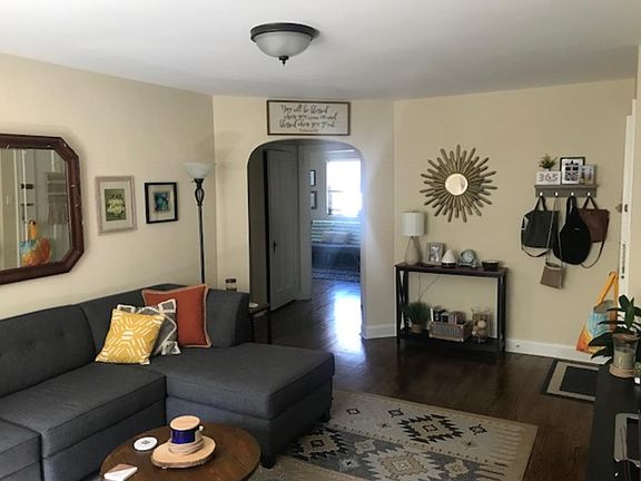 5th image of 2256 Ivy Ave APT 3