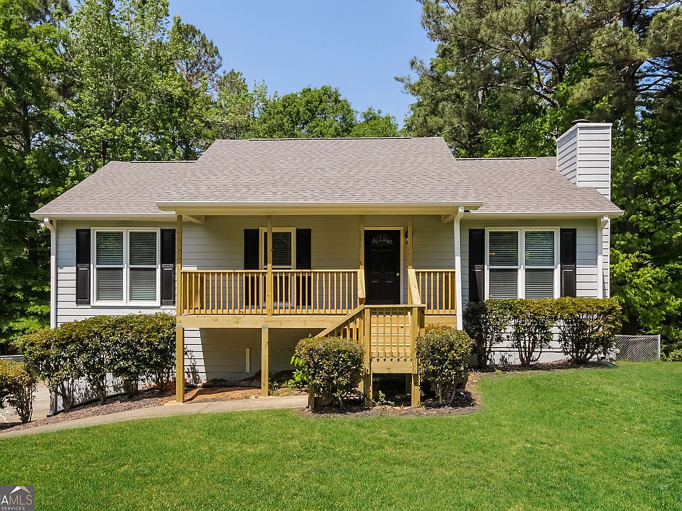 1st image of 333 Oak Landing Cir