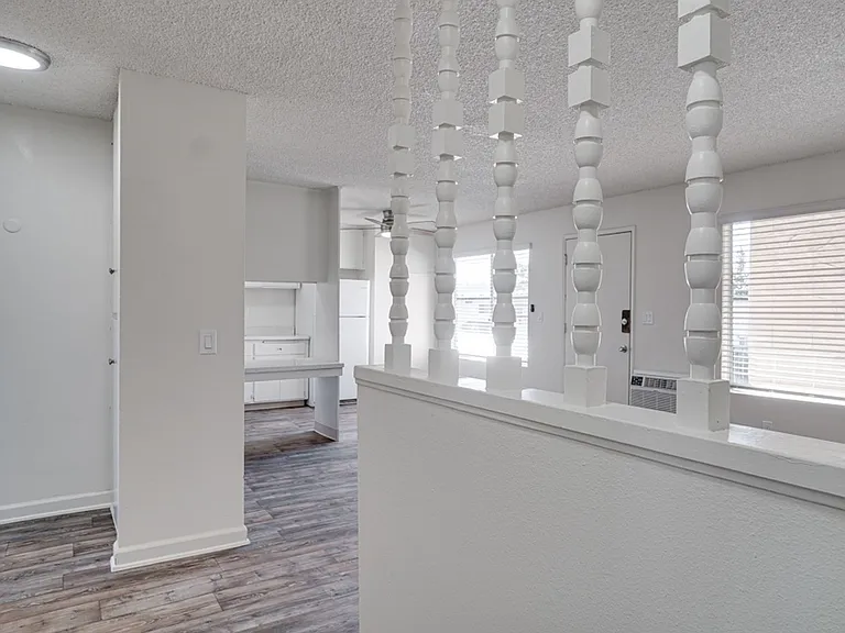Oak Valley Apartments — Photo 48