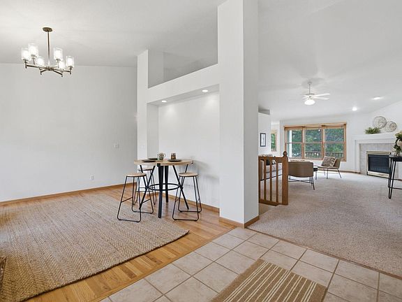 5th image of 3926 Ridgeway Ct