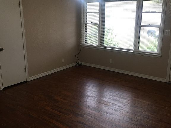 2nd image of 521 Glendale Ave