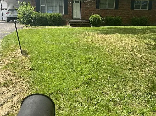 1717 Beechwood St, South Fulton, TN 38257