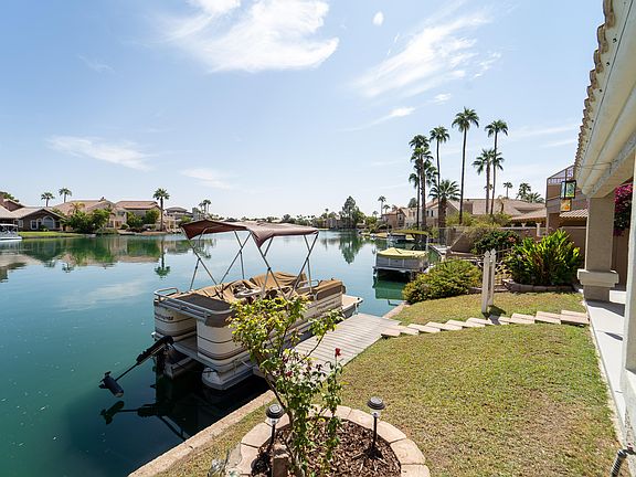 4th image of 529 S Marina Dr