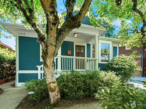 400 21st Avenue E, Seattle, WA 98112